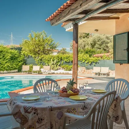 Sardinia Family - Chiara With Private Pool Arzachena