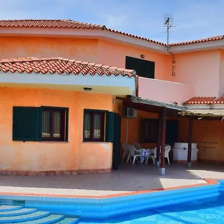 Villa Sardinia Family - Chiara With Private Pool Arzachena