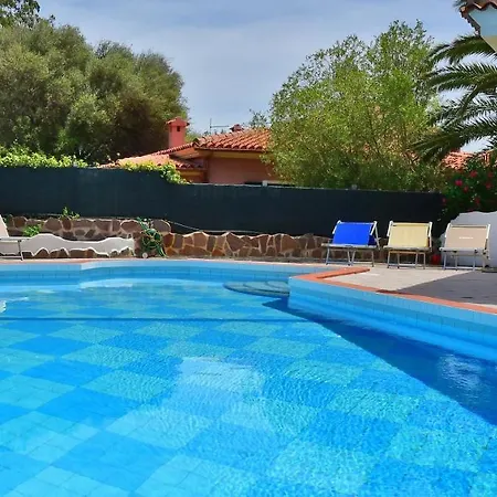 Villa Sardinia Family - Chiara With Private Pool Arzachena